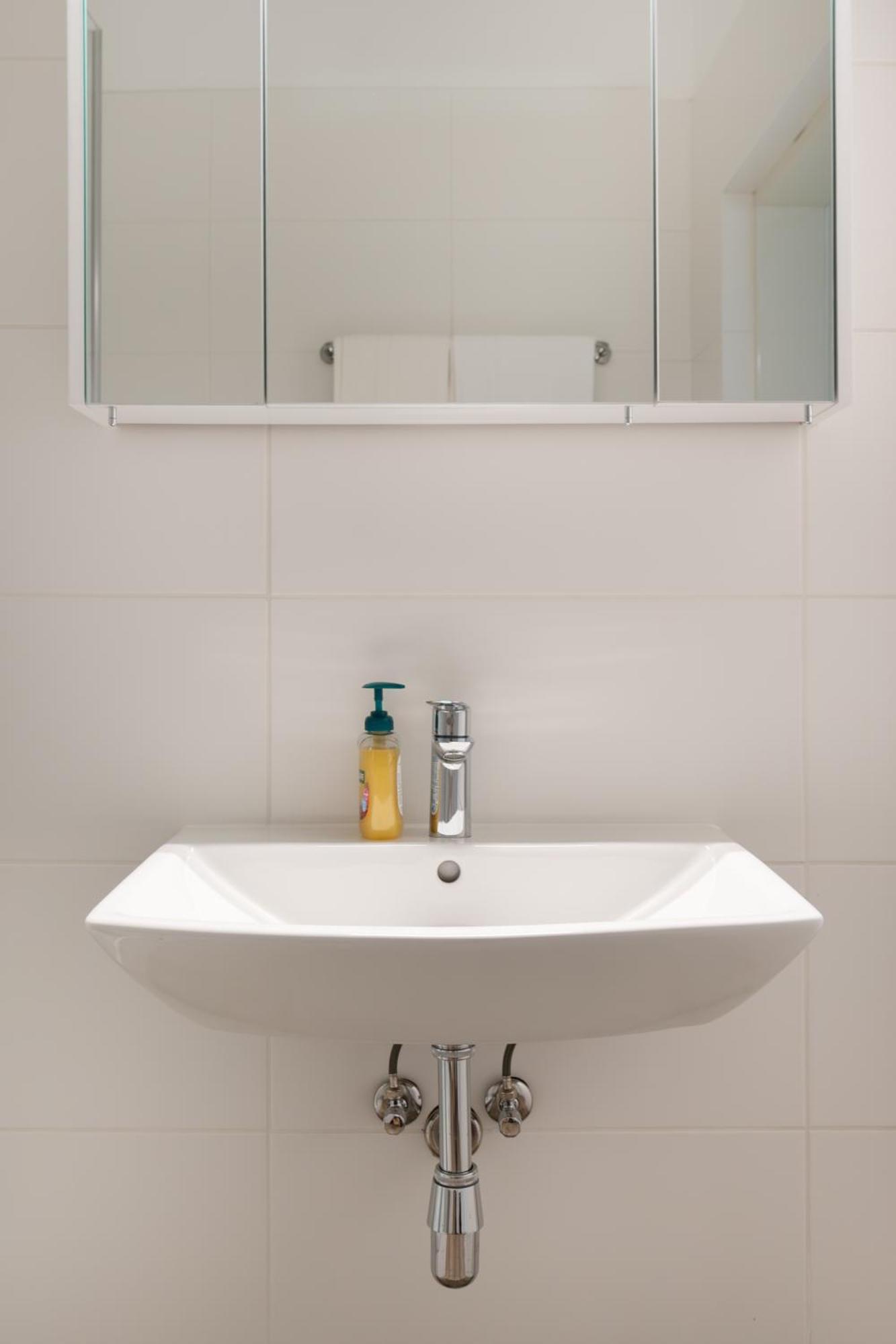 Studio Apartment Near University Вена Экстерьер фото